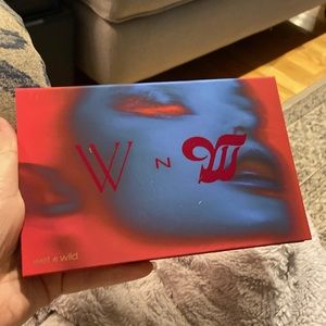 Wet N Wild The Metallic Eyeshadow Palette